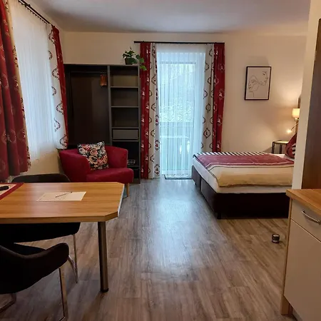 Appartementhaus Theresia *